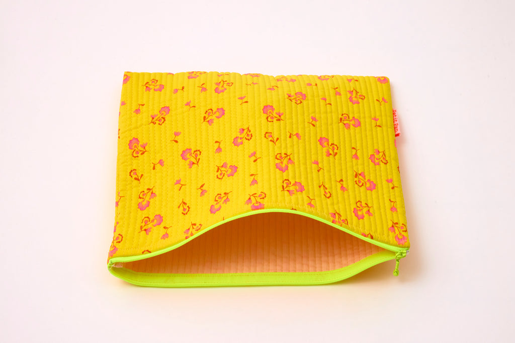 Pochette matelassé iliska jaune