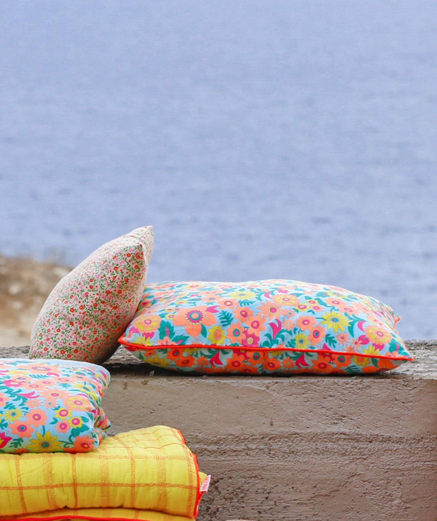 Coussin bouton Hippie azur